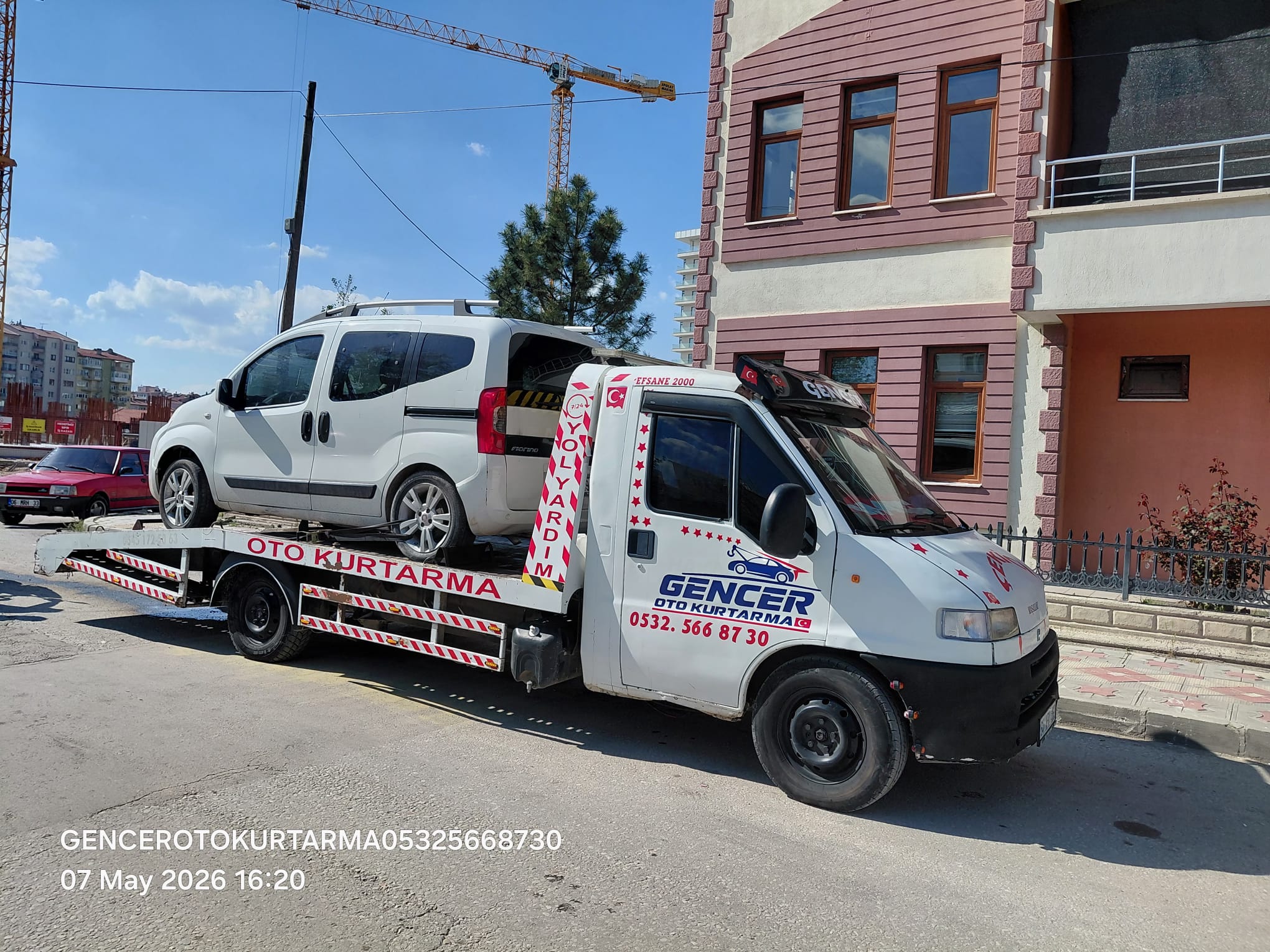 Oto çekici ve araç taşıma